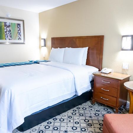Days Inn By Wyndham College Park Atlanta Airport South Exterior photo
