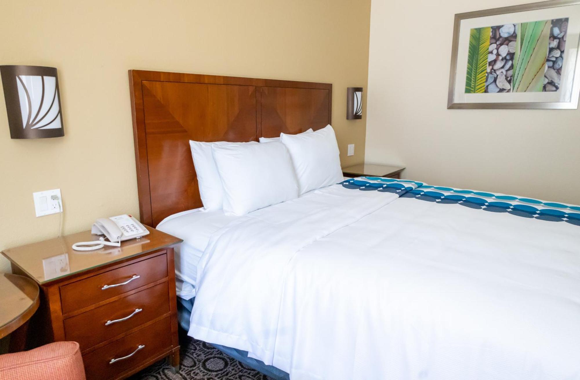 Days Inn By Wyndham College Park Atlanta Airport South Exterior photo